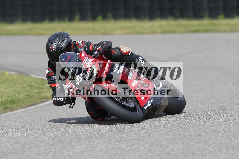 Archiv-2025/07 19.04.2025 Speer Racing ADR/Gruppe gelb/955